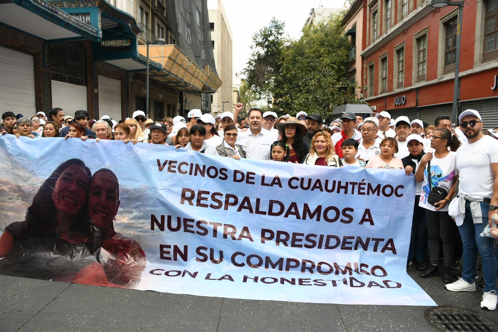 Asamblea informativa de la presidenta Claudia Sheinbaum Pardo en el Zócalo de la Ciudad de México 